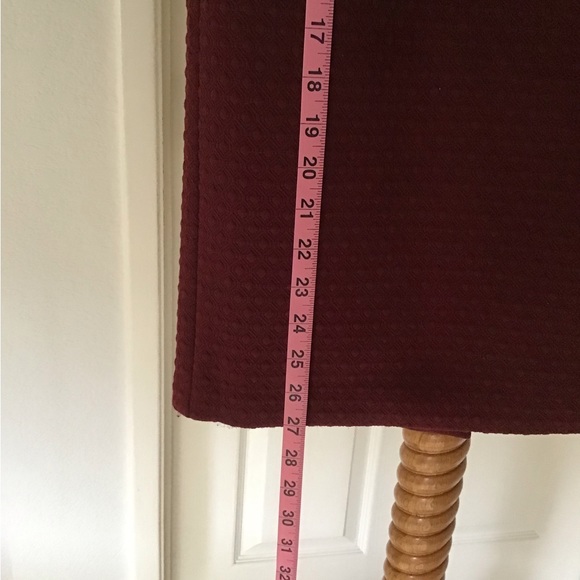 Skirt - Picture 2 of 2